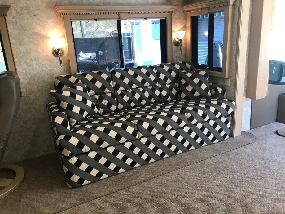 MOBILE HOME UPHOLSTERY